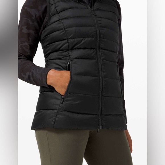 Lululemon Brave the Cold Vest Black Style W4BO8S Size 6 - Picture 6 of 16